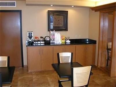 Americas Best Value Inn & Suites Конуей Ресторант снимка