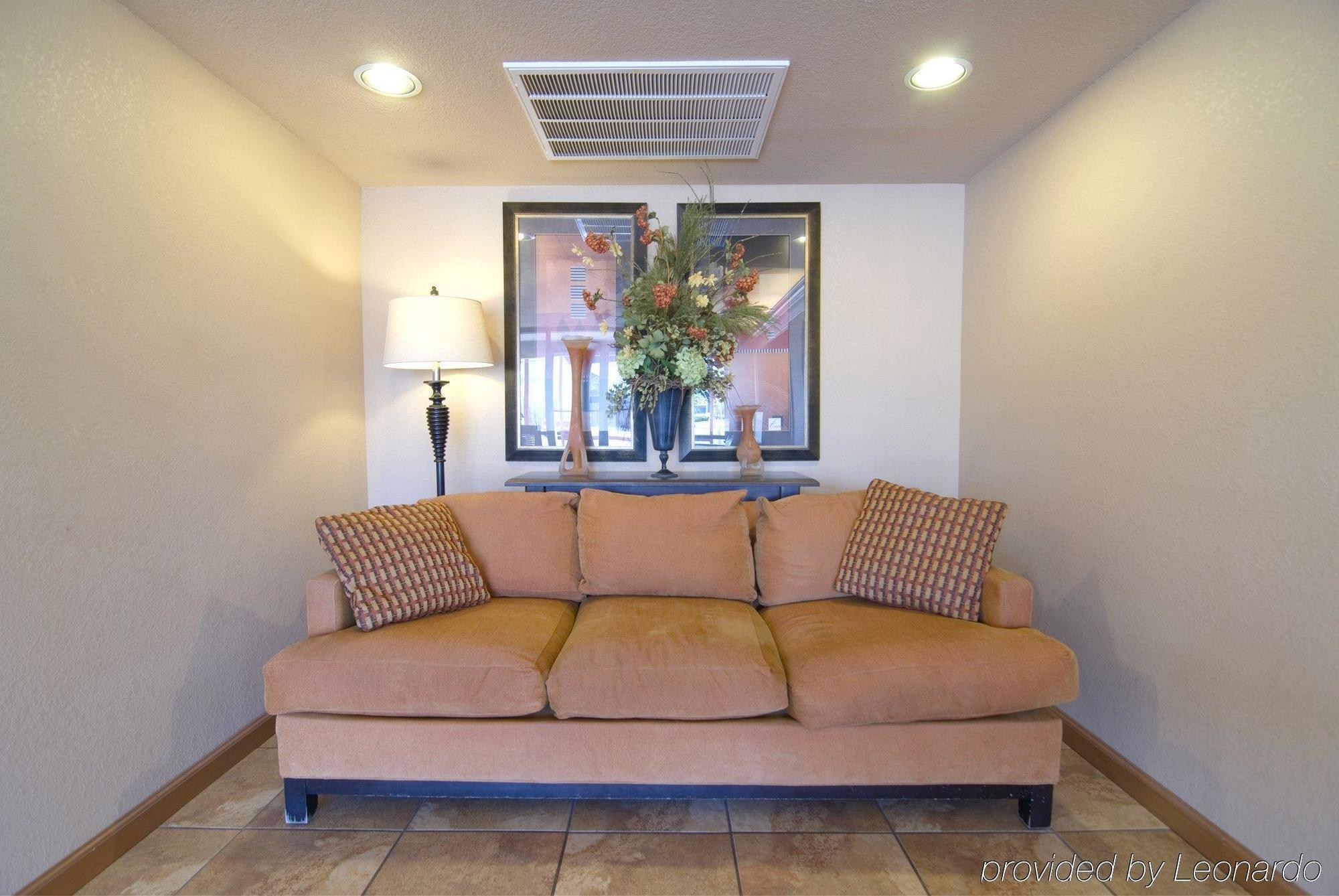 Americas Best Value Inn & Suites Конуей Интериор снимка
